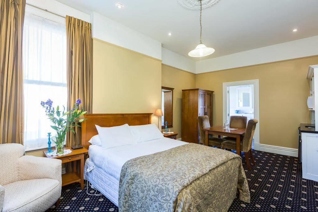 Highland House Boutique Hotel Dunedin Exterior foto